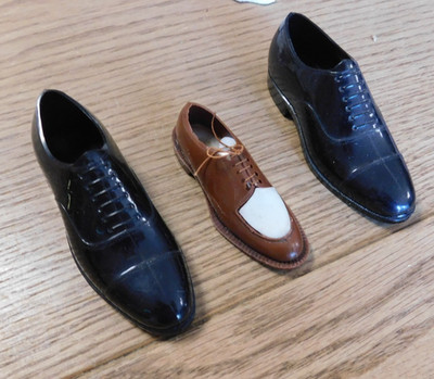 Three Vintage Salesman Sample Men 's Shoes Nice Advertising BUY NOW.