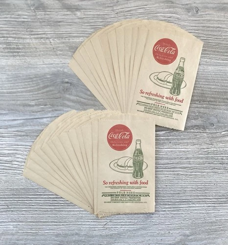 LOT OF  50 COCA COLA SODA VINTAGE NO-DRIP PAPER BOTTLE PROTECTORS UNUSED NOS