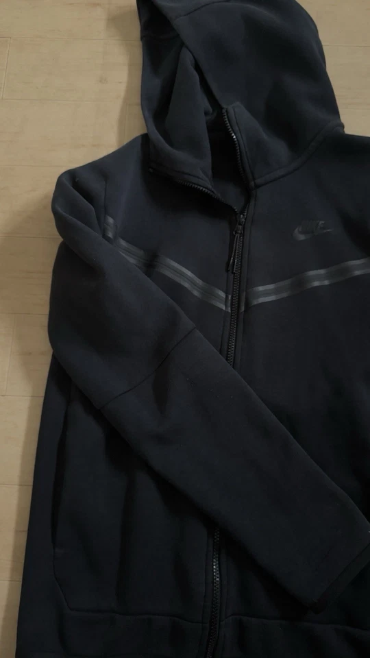 Nike Tech Fleece Full-ZIP Hoodie Gr.S Schwarz - Bild 3 von 4