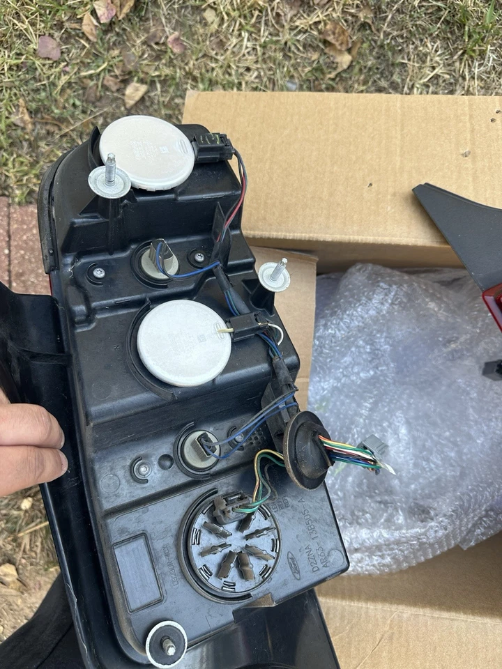 Par de luces traseras Shelby GT500 2010-2012. Foto 2 de 2