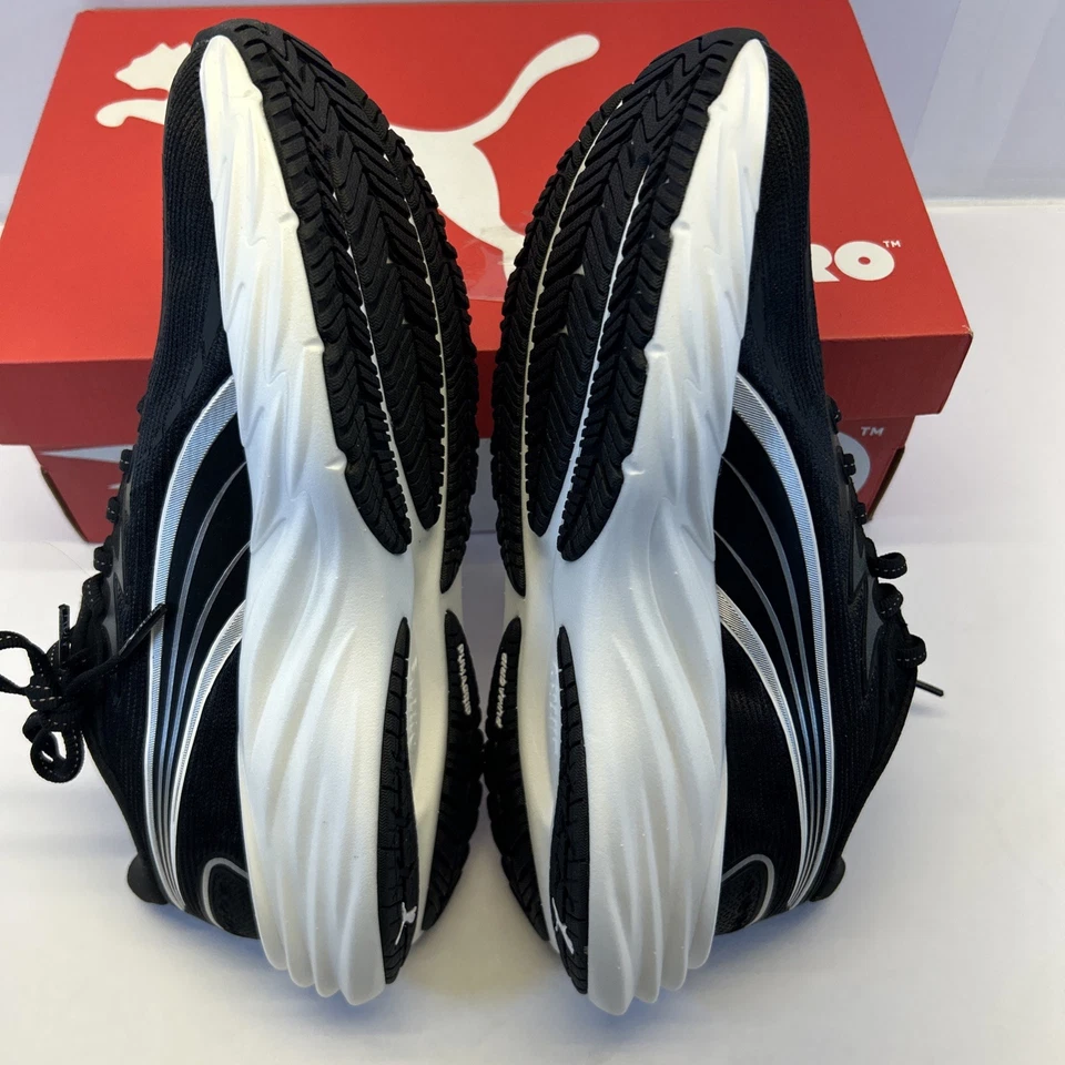 Puma Velocity Nitro 4 Running Shoe Unisex Men 8 Women 10 Black/Silver/White New - Image 3 of 4