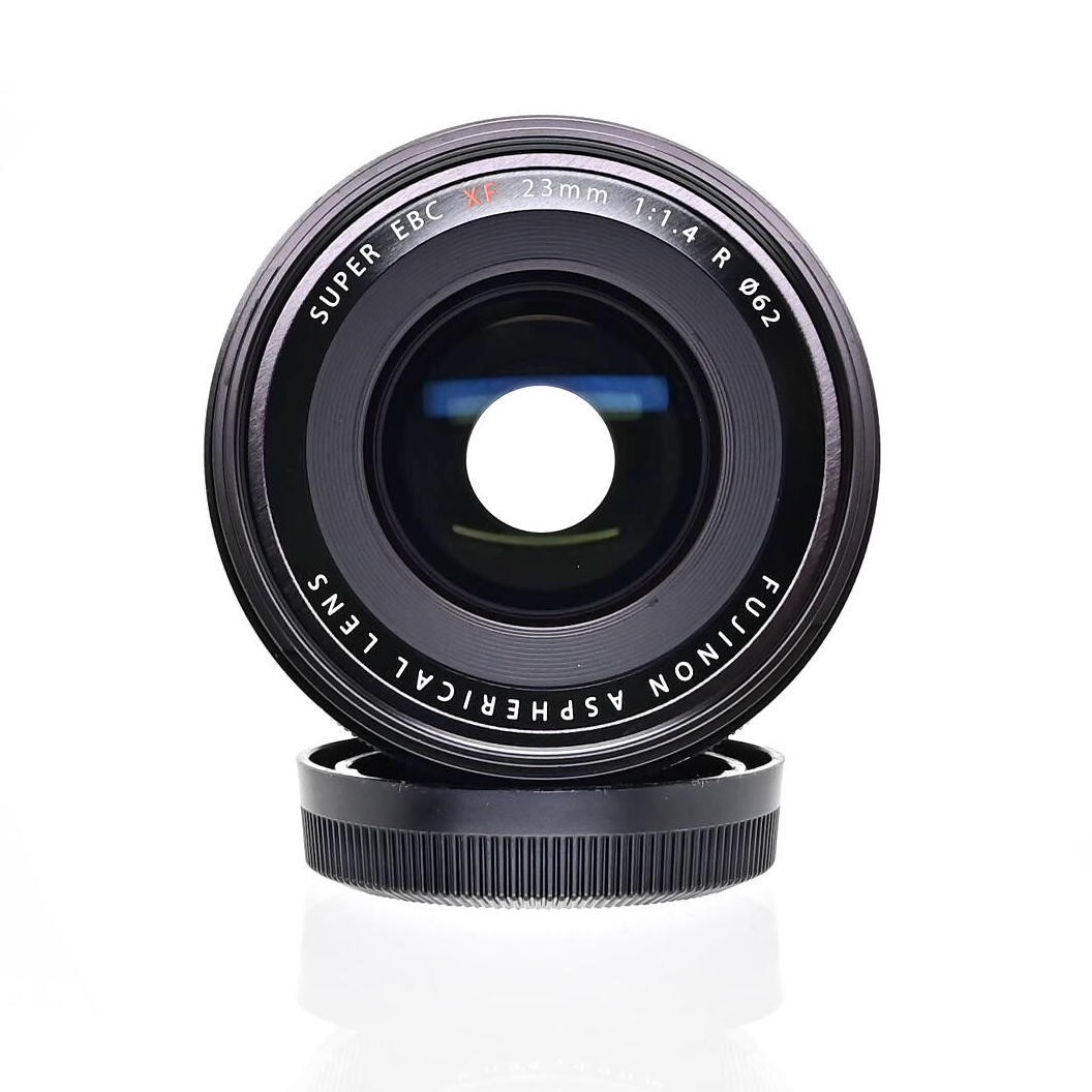 ★美品★FUJIFILM SUPER EBC XF 23mm F1.4 R Amazon.com : Fujifilm Fujinon XF23mmF1.4 R LM WR : Electronics