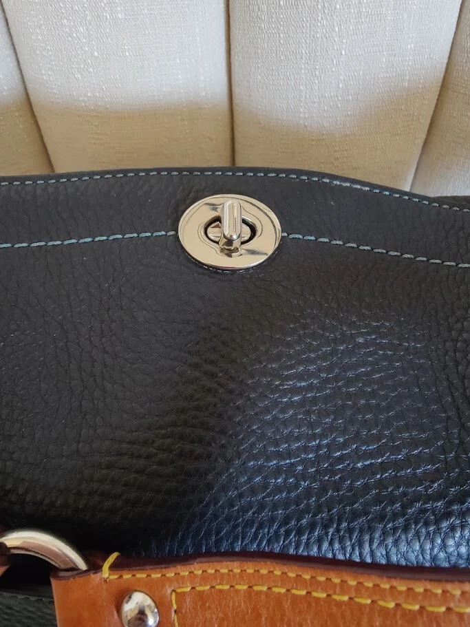 Borsa Coach vintage da donna in pelle nera con ciottoli Turnlock borsa Chelsea da donna