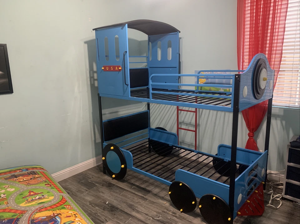 Tobi Blue, Red and Black Train双层床 — 第 2/4 张图片