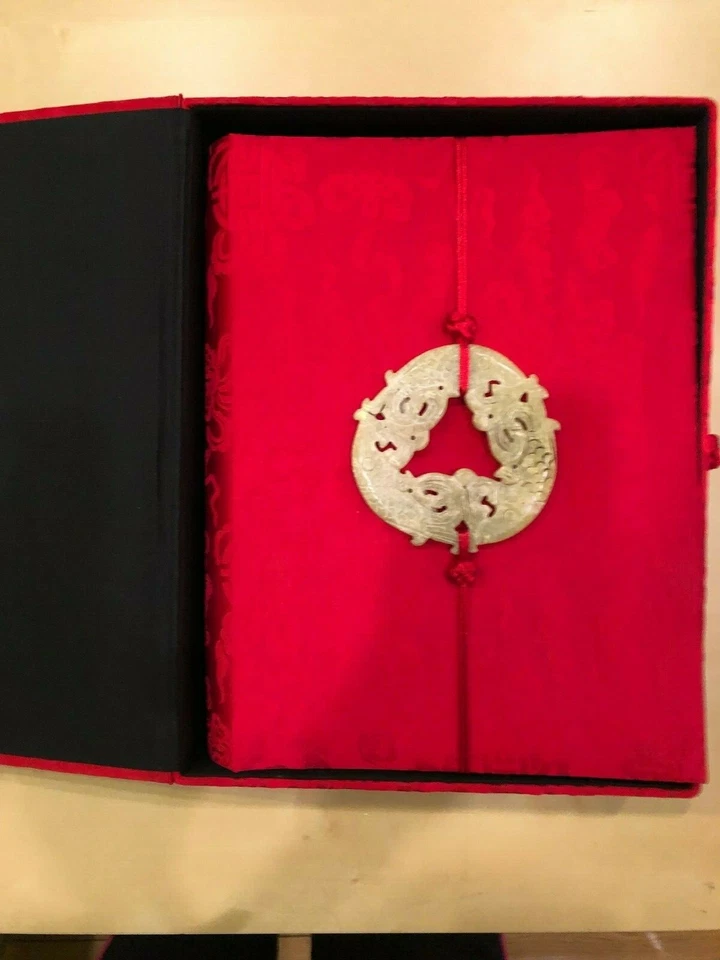 NUEVO álbum de fotos de boda vintage de seda con acento de jade verde genuino sin usar en rojo Foto 3 de 4