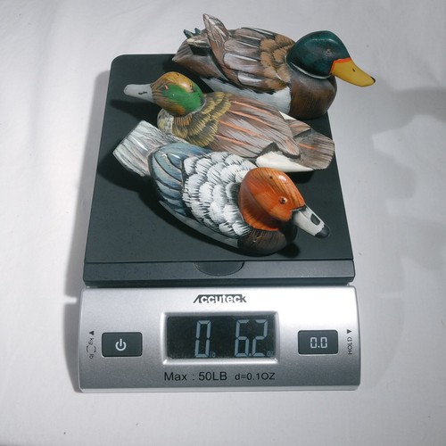 Small Duck Decoys Wood Carved Hand Painted Lot of 3 - Picture 8 of 8