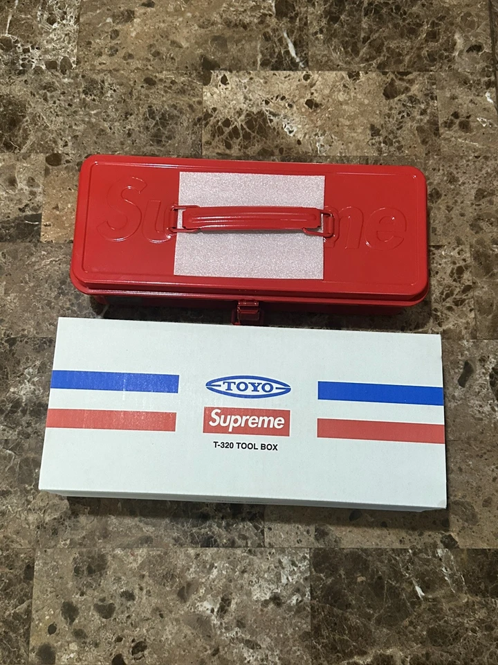 Caja de herramientas Supreme TOYO acero T-320 rojo Foto 2 de 4