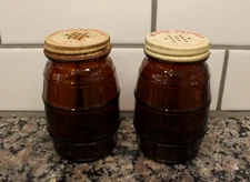 2 - AMBER GLASS  BARREL JAR BLACK PEPPER STANDARD COFFEE CO NEW ORLEANS