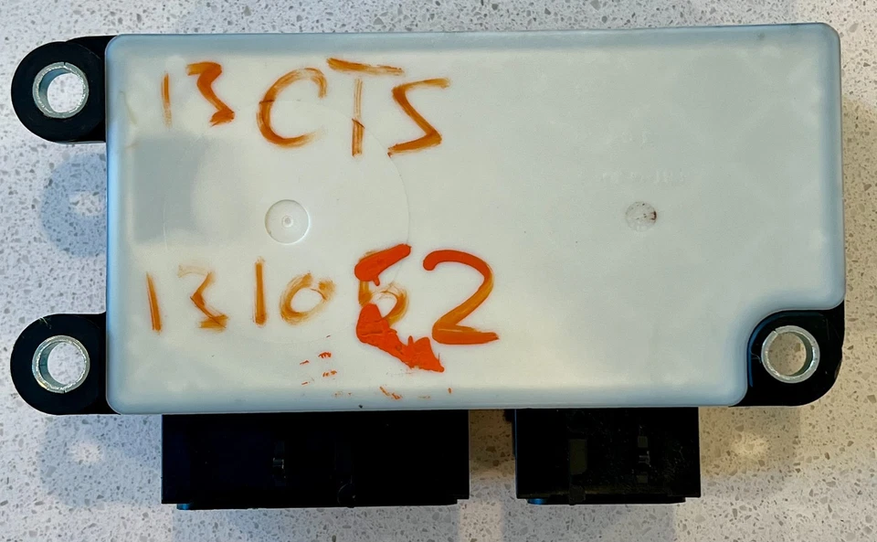 Модуль управления 2011-2015 Cadillac CTS SRS OEM БЕЗ АВАРИИ - Изображение 2 из 3