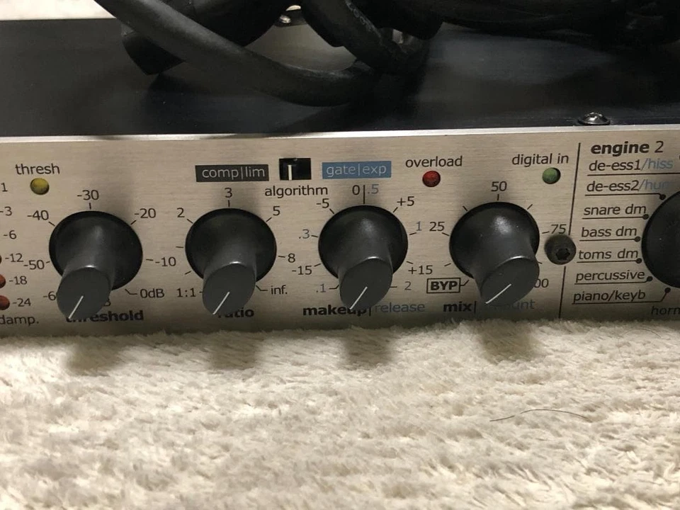 TC Electronic C300 Dual Channel Stereo Gate Compression Limiter Rack Tested - Image 4 of 4