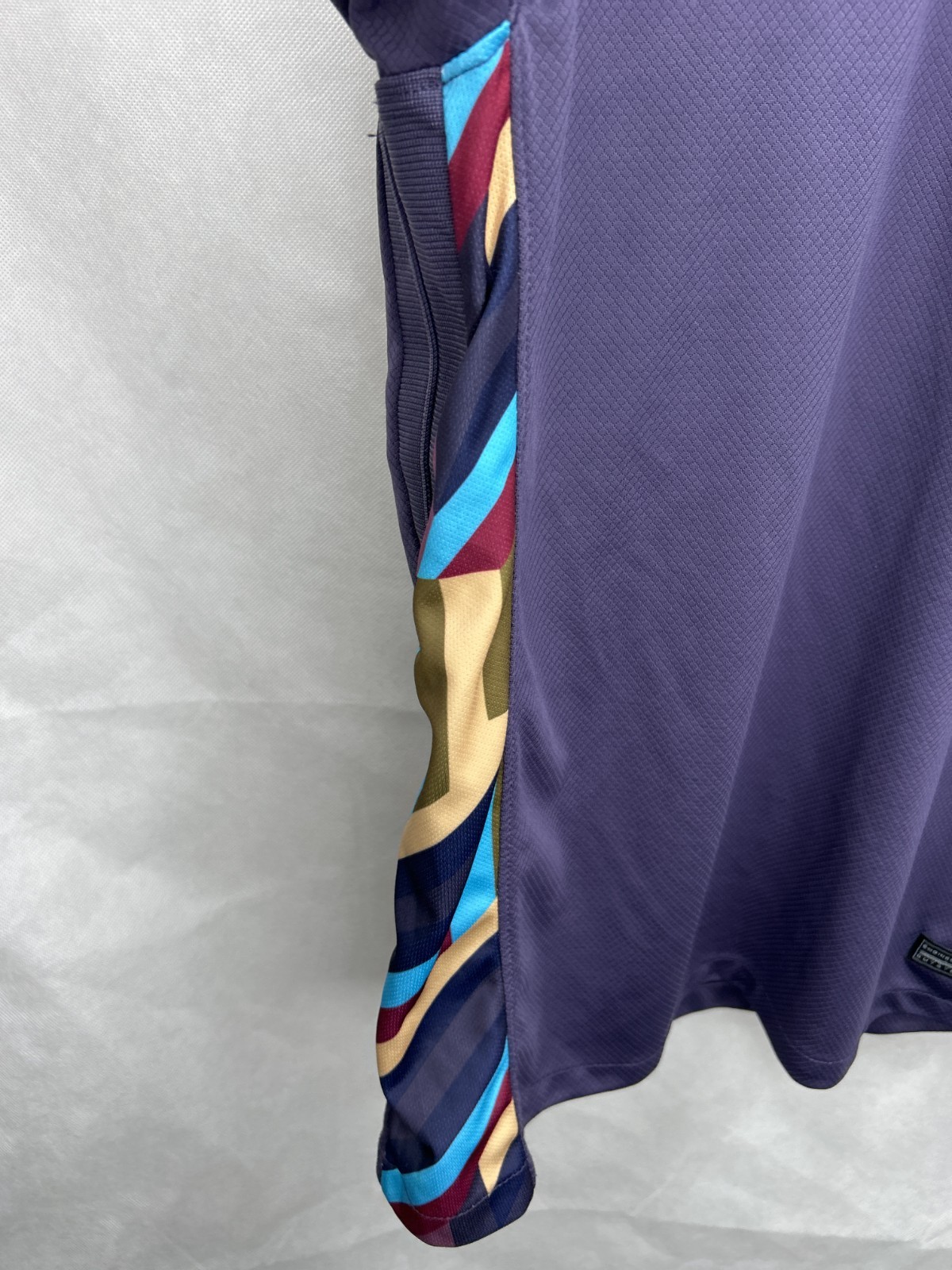 England Football Shirt Mens Large Purple Nike 2024 Away Jersey Dri Fit thumbnail 5