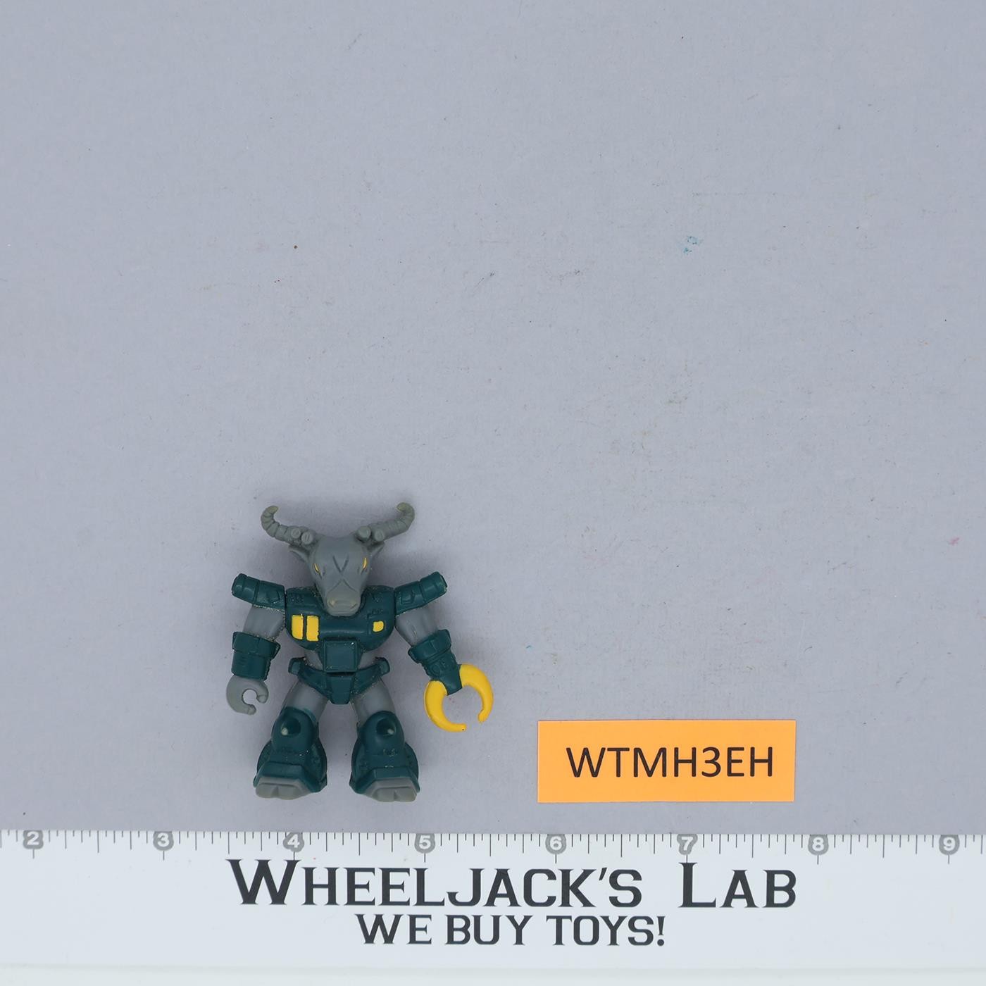 #10 Romain’ Buffalo Battle Beasts Vintage Action Figure Takara Hasbro 1986