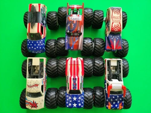 Lot of 6 Stars & Stripes Madusa Avenger Hot Wheels Monster Jam Trucks 1:64 2017