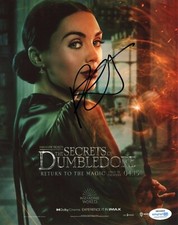 Poppy Corby-Tuech Fantastic Beasts Autographed Signed 8x10 Photo ACOA