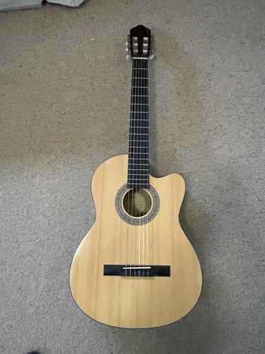 Lucero LC100CE Acoustic-Electric Cutaway Classical Guitar Natural