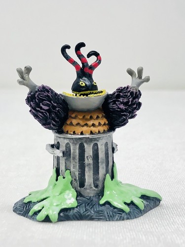 Disney NIGHTMARE BEFORE CHRISTMAS Hawthorne Village SLIME FACTORY & Demon NIB - Picture 9 of 11