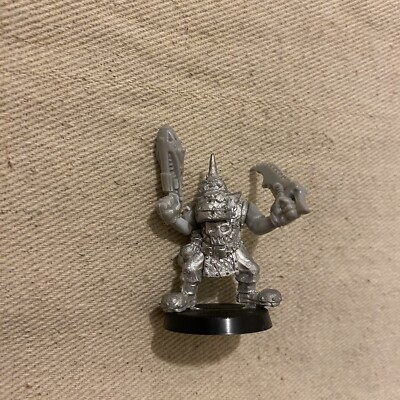 Games Workshop Warhammer 40,000 1990s Metal Ork With Spike Helmet Gun And Sword