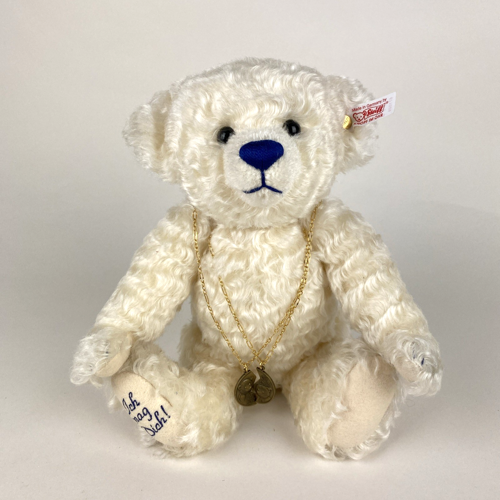 Steiff ""Friendship Bear"" Ltd Edition Bear White - 30cm - EAN:671029  - 2003