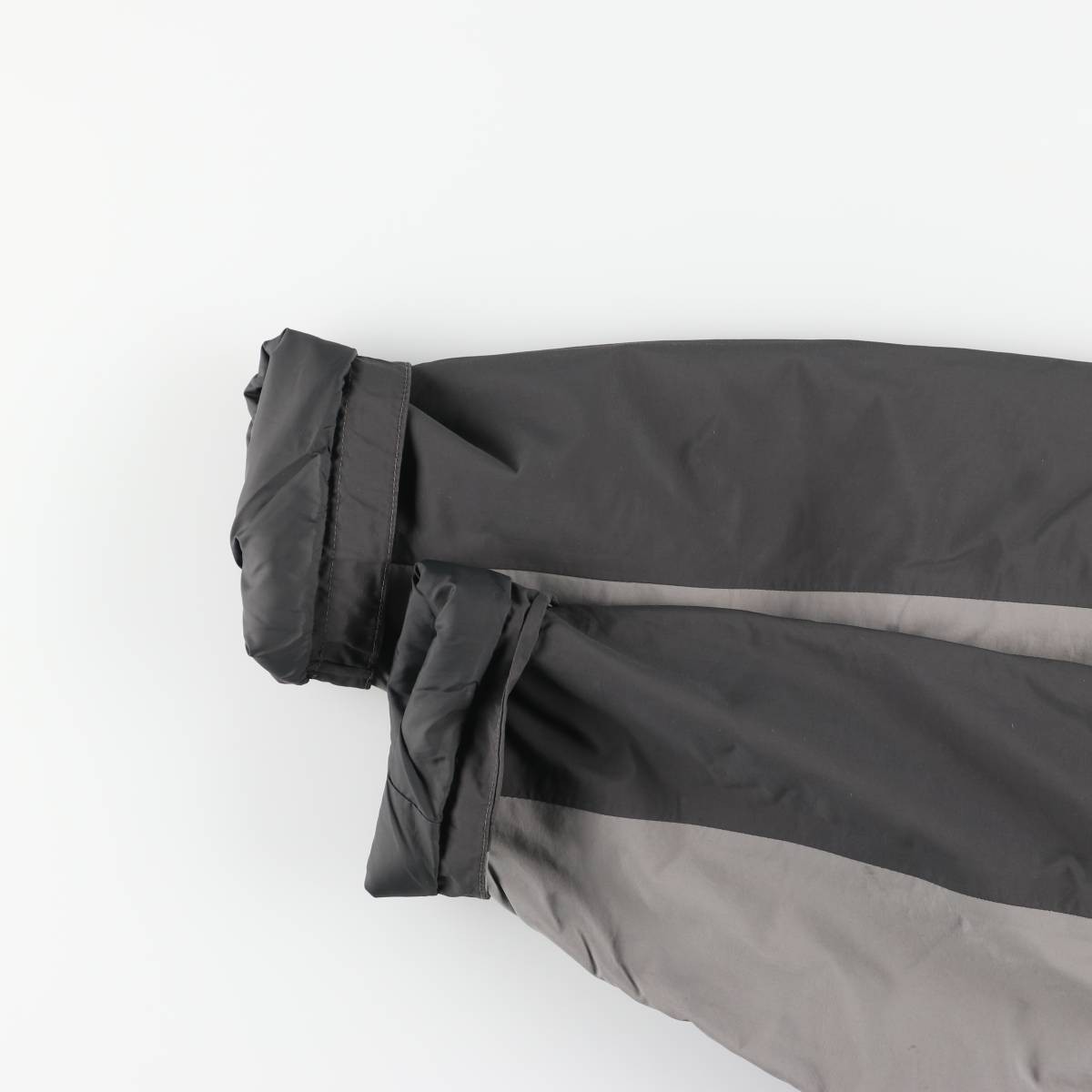 Used The North Face HYVENT padded mountain parka shell jacket and puffer jac... thumbnail 10