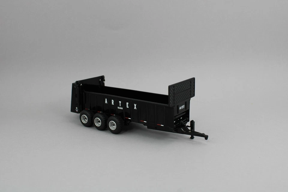 2025 SpecCast 1:64 *ARTEX* SBX800 *TRIPLE AXLE* Manure Spreader Slinger *NIB* - Image 4 of 4