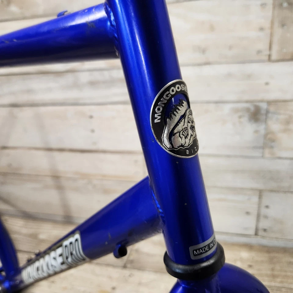 Cuadro y horquilla Mongoose PRO DX 3.1 azul años 90 ruedas XL 26" MTB Foto 3 de 4