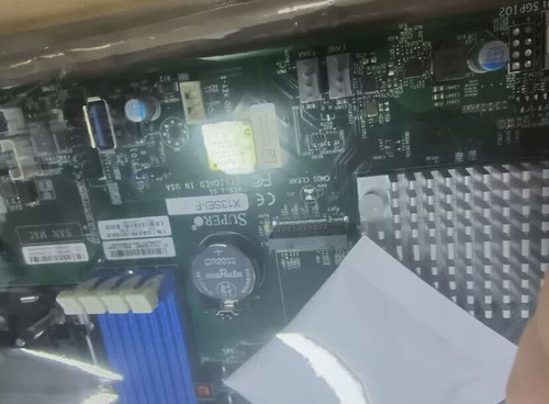 Supermicro X13SEI-F LGA4677 C741 + Intel Xeon Gold 6421N QS 32 Cores 1.80GHz CPU - Afbeelding 5 van 6
