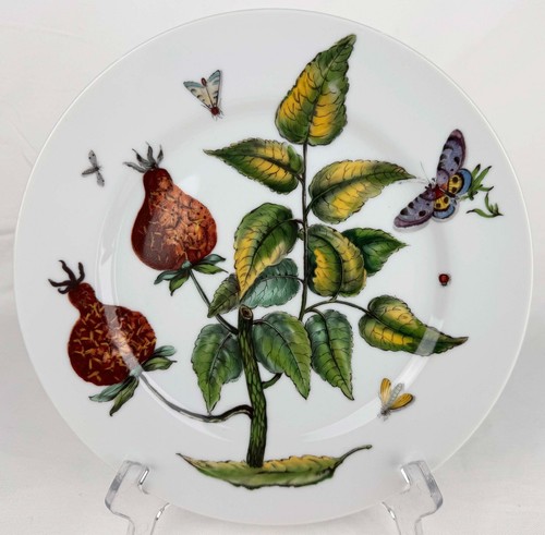 Vintage A Mottahedeh Design "The Exotic Plant" 9 1/4" dia. dinner / lunch plate - Picture 3 of 3