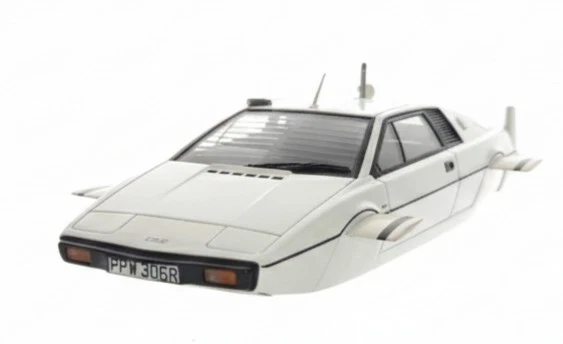 '77 Lotus Espirit Submarine "007 For Your Eyes Only" AUTOART 1:18 - Immagine 2 di 4