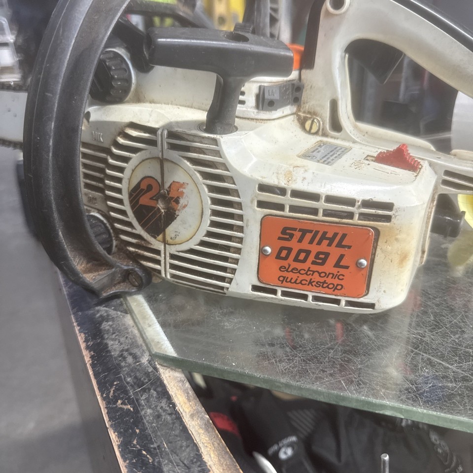 STIHL 009L Chainsaw 40cc Gas Chain Saw W/ 14” Bar Chain Top Handle 009 ...
