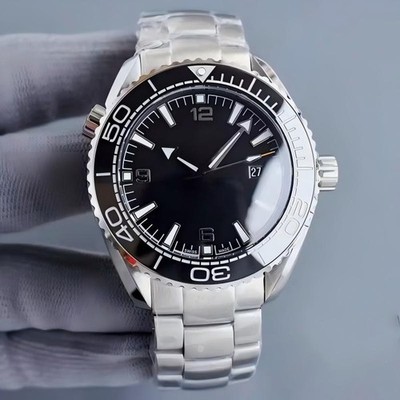 42mm New Automatic Mechanical Men Wristwatch Sapphire Crystal