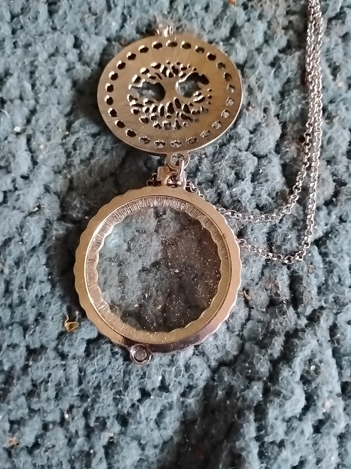 Medallón Tree of Life 17"Lx2" de ancho Foto 3 de 3