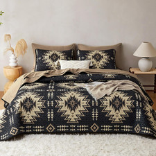 - Western Quilt Set, Southwestern Rustic Farmhouse Style with Aztec Geometric Pa