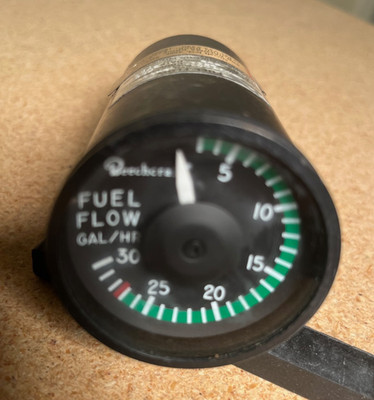 UNITED INSTRUMENTS FUEL FLOW INDICATOR P/N 6511 BEECHCRAFT  w/ FAA 8130-3