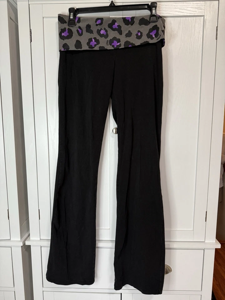 Pantalones de Yoga VS PINK Plegables Acampanados Medianos Estampado de Leopardo Bling Estrás Y2K Foto 2 de 4