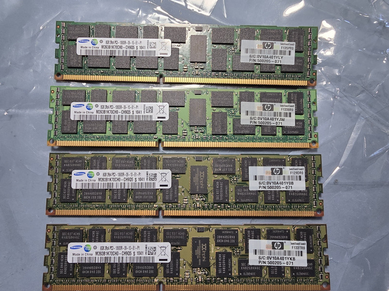 32GB (4 x 8GB) Samsung M393B1K70CH0-CH905 PC3L-10600R DDR3-1333 ECC DIMM
