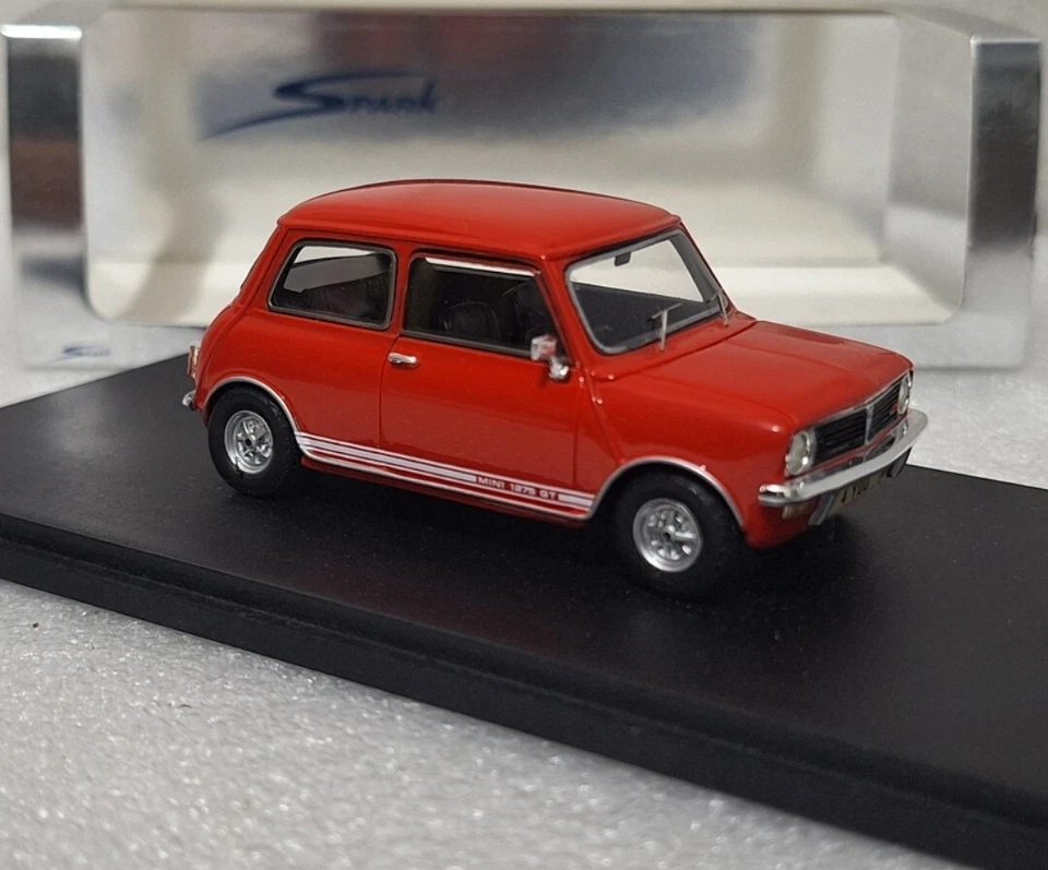 Mini 1275 GT 1969 Red 1:43 Spark S1504 EXTREMELY RARE!! - Image 3 of 4