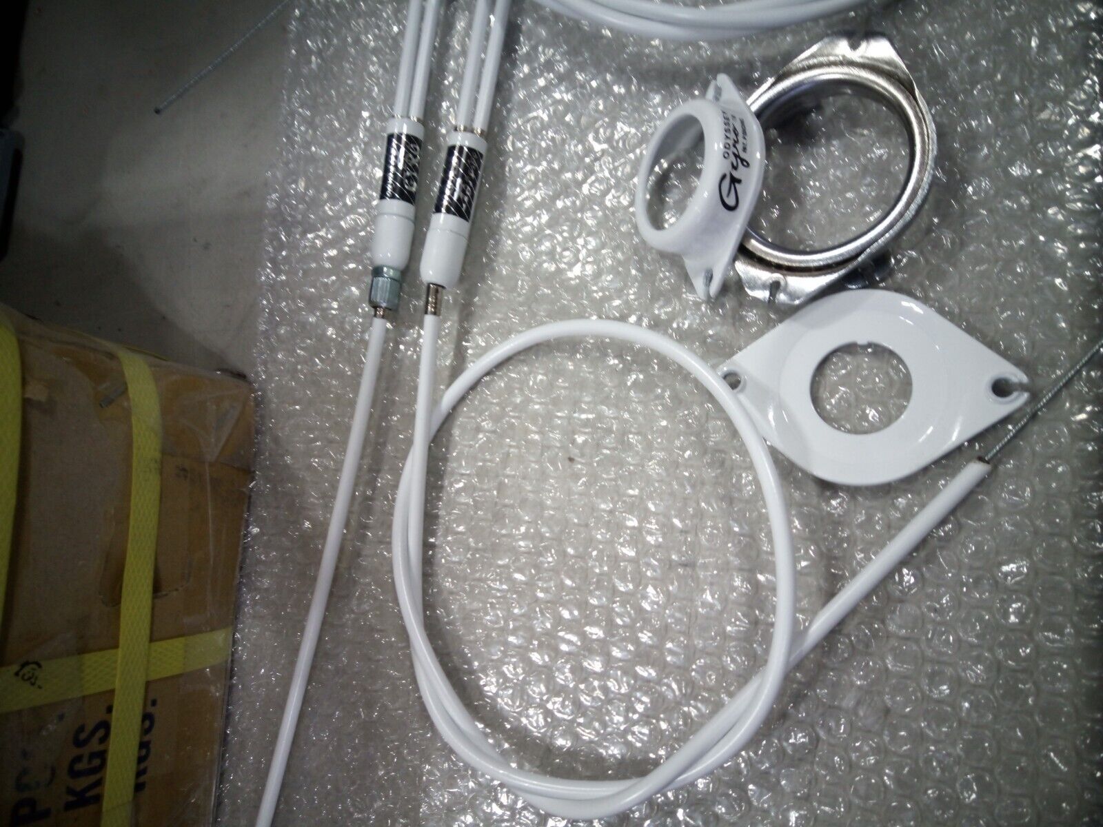 Foto 1 di 6