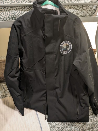 EDDIE BAUER WEATHEREDGE ® PLUS INSULATED JACKET NEW, NEVER WORN w/o TAGS MEN'S L