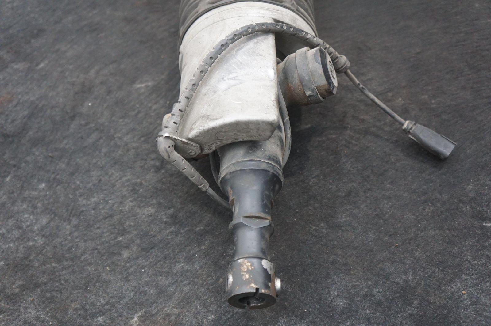 Front Right Air Shock Spring Strut 37106862190 Rolls Royce Ghost Series I 2011