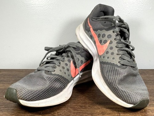 Nike Downshifter 7 Women's Size 7.5 Grey with Pink Running Shoes Sneakers - Picture 14 of 14