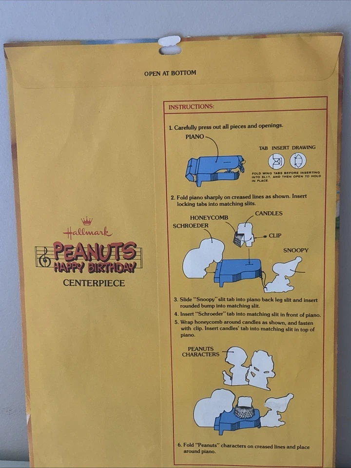 Centro de mesa completo de feliz cumpleaños Hallmark Peanuts 1965 de colección Foto 4 de 4