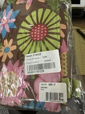 Picnic at Ascot ~ Floral Picnic Lunch Cooler Bag ~ Cute & Colorful ~ New