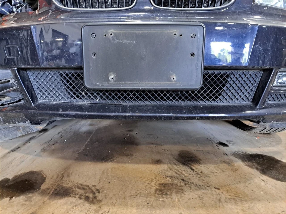 Rejilla superior izquierda lado del conductor 2009 128i Sku#4237146 Foto 3 de 4