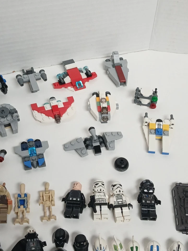 LEGO Star Wars Minifigure Lot With Mini Advent Ships Troopers Helmets Figures - Image 3 of 4