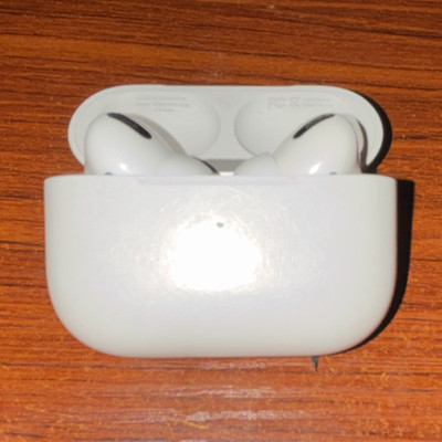 Air pod 3rd gen Lightning charging port