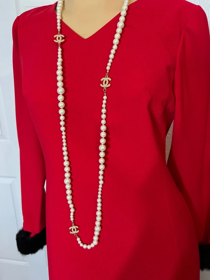 Chanel Necklace Rose Gold Pearl Long Authentic 100% - Image 3 of 4