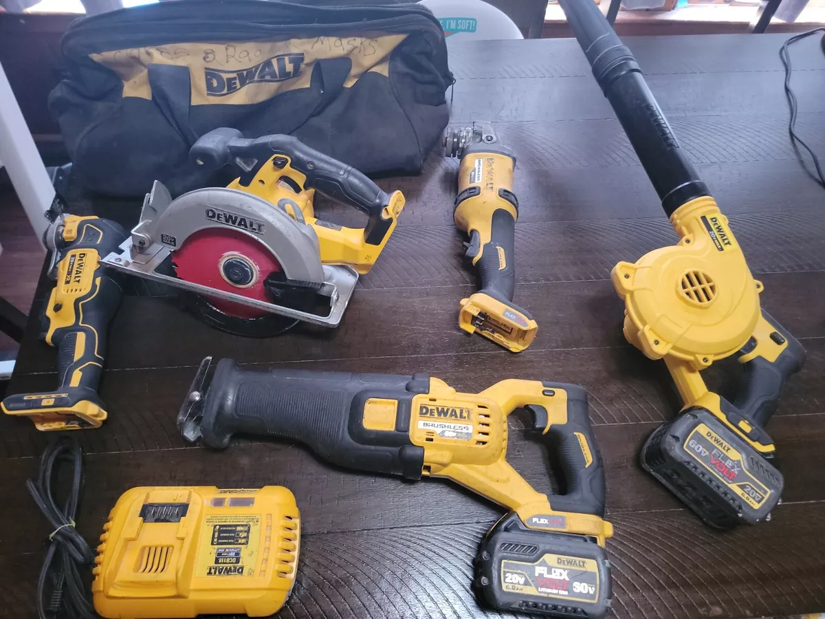 DeWalt 20V tool set 60V Max 5 TOOLS PLUS 2 BATTERIES FAST
