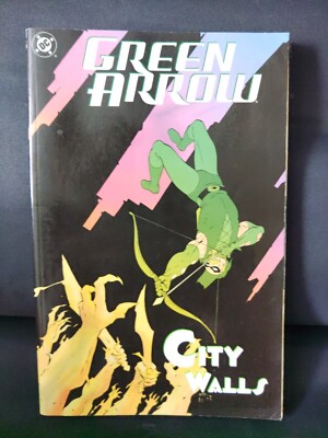 Green Arrow #5 (DC Comics June 2005) ''City Walls'' TPB 