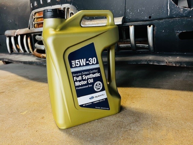 Subaru OEM Synthetic 5W-30 Motor Oil 5 Quart Bottle