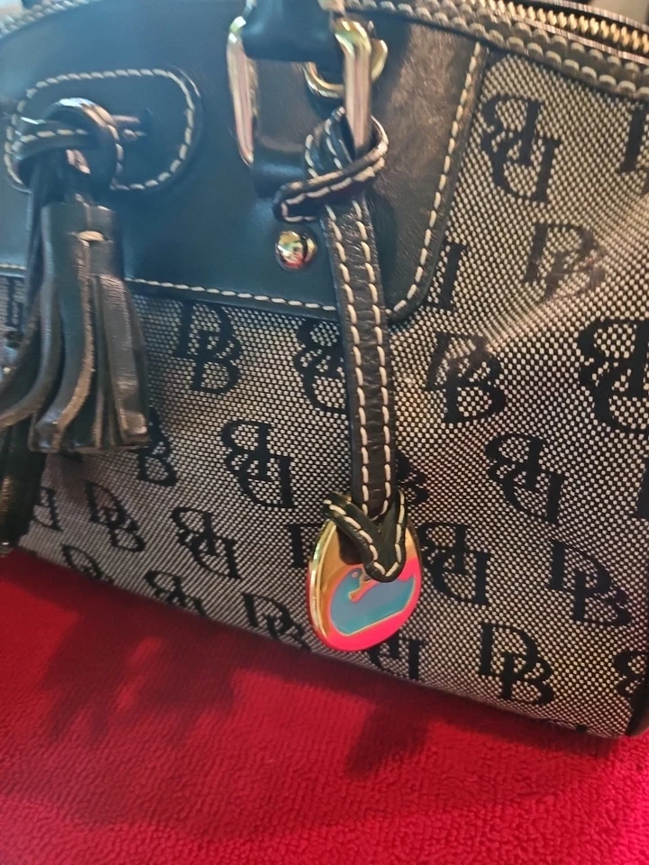 Dooney & Bourke Black / Gray Saddle Handbag... Great Condition! - Image 3 of 4